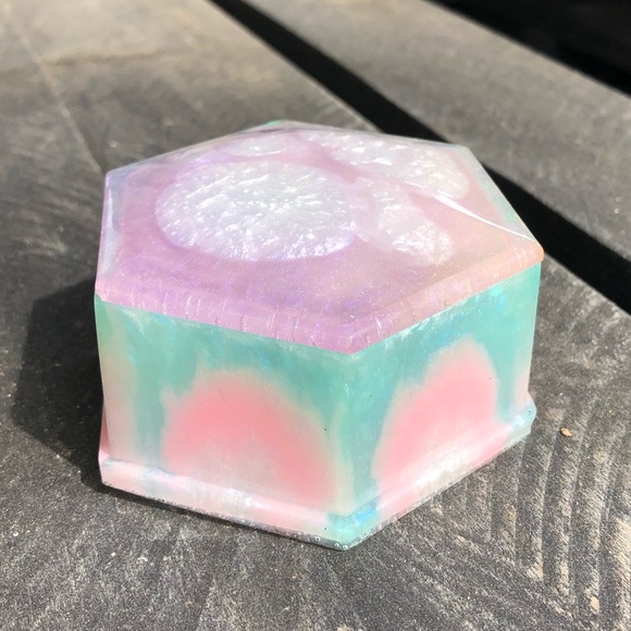 Handmade Sky UV Resin Trinket Box - Picture 1 of 16